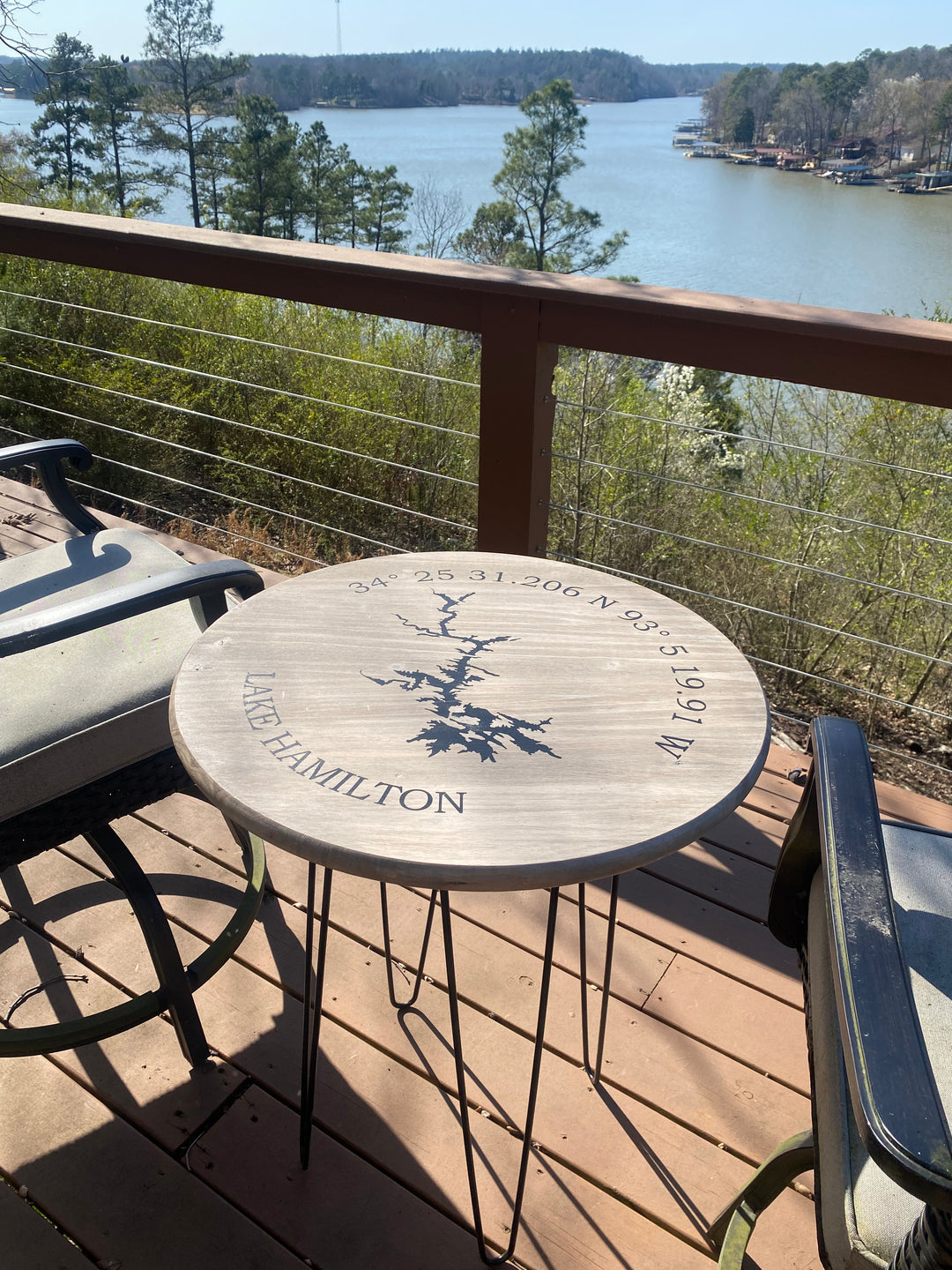 Hairpin leg table